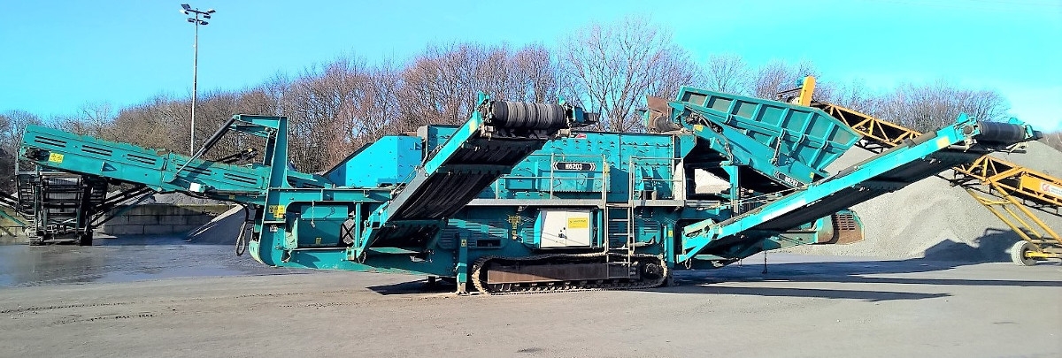 Mai 2019 | 3-Deck Horizontalsiebanlage von Powerscreen unterstützt unseren RMV 550
